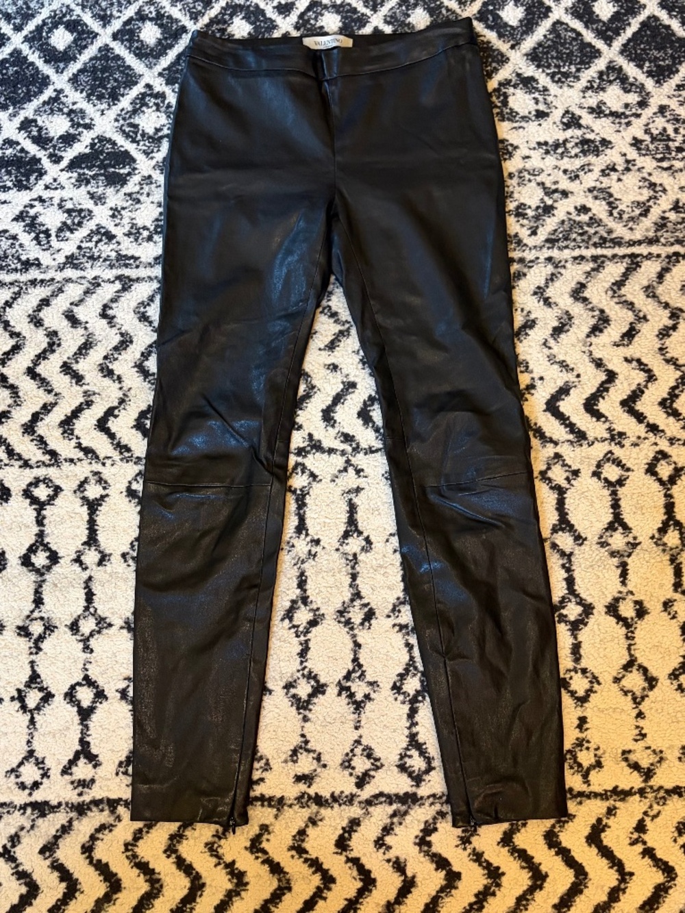 Valentino Spa Garavani Women 100% Lambskin Leather Cigarette Pants Sz 4 EU40